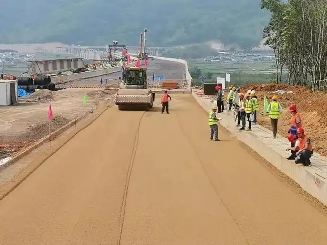 军垦路街道路基工程